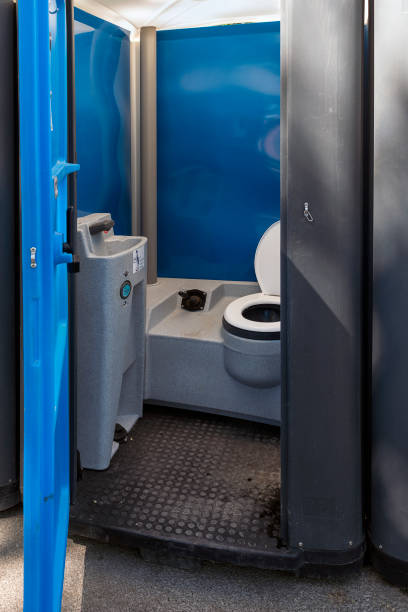 Best Temporary restroom rental  in Desnso, CA