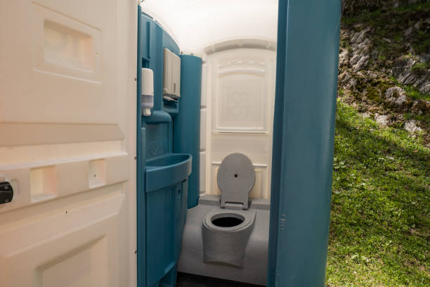 Best Emergency porta potty rental  in Desnso, CA